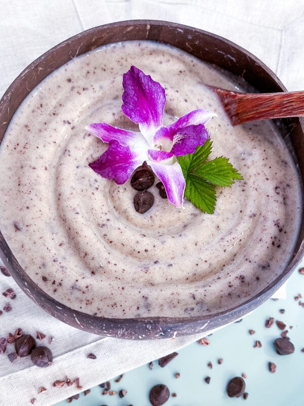 Oreo Smoothie Bowl